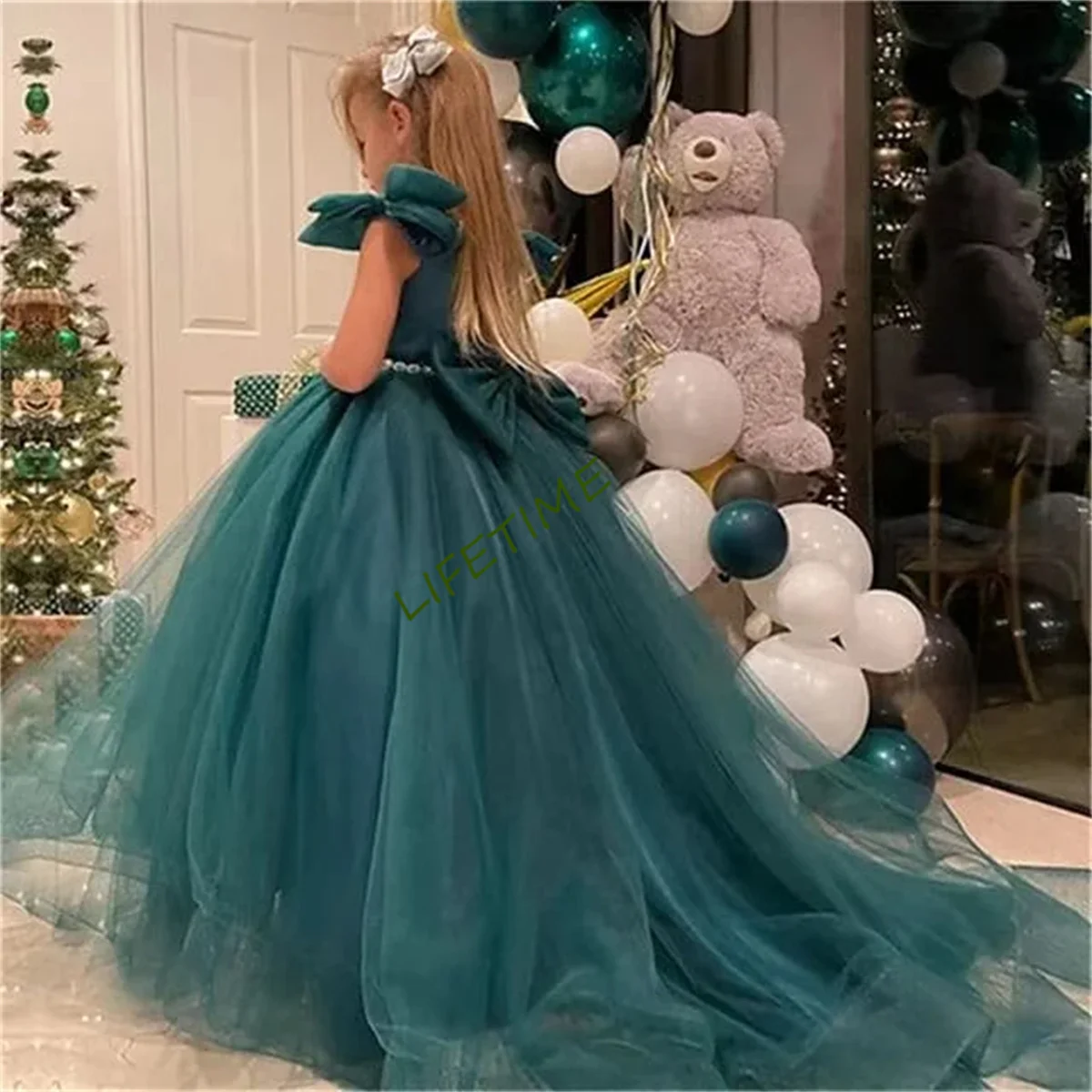 

Green Fluffy Bow Flower Girl Dress Kids Princess Lace Backless Floor Length Wedding Fold Ruffles Tulle Ball Gown Prom Dresses