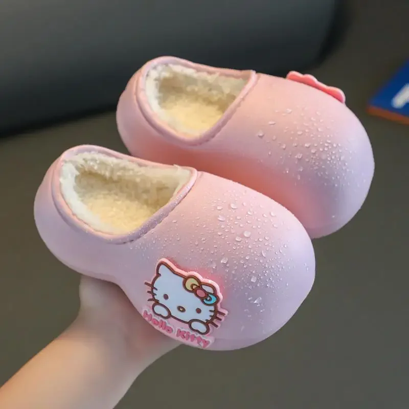 

Hello Kitty Kuromi cute Cinnamoroll My melody waterproof cotton slippers for women winter parent-child shoes for outer wear