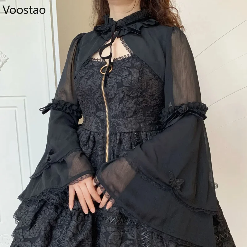 Cardigan Lolita gotico Vintage vittoriano top donna elegante manica svasata medievale camicie con ricamo a farfalla camicetta Punk femminile