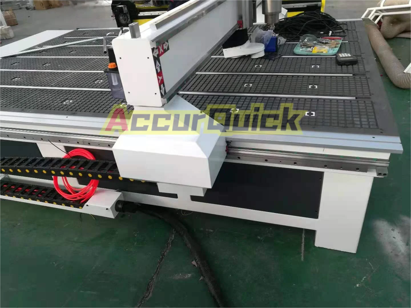 

3 Axis 2030 2000*3000mm 6KW Engraving Carving Cutting CNC Router