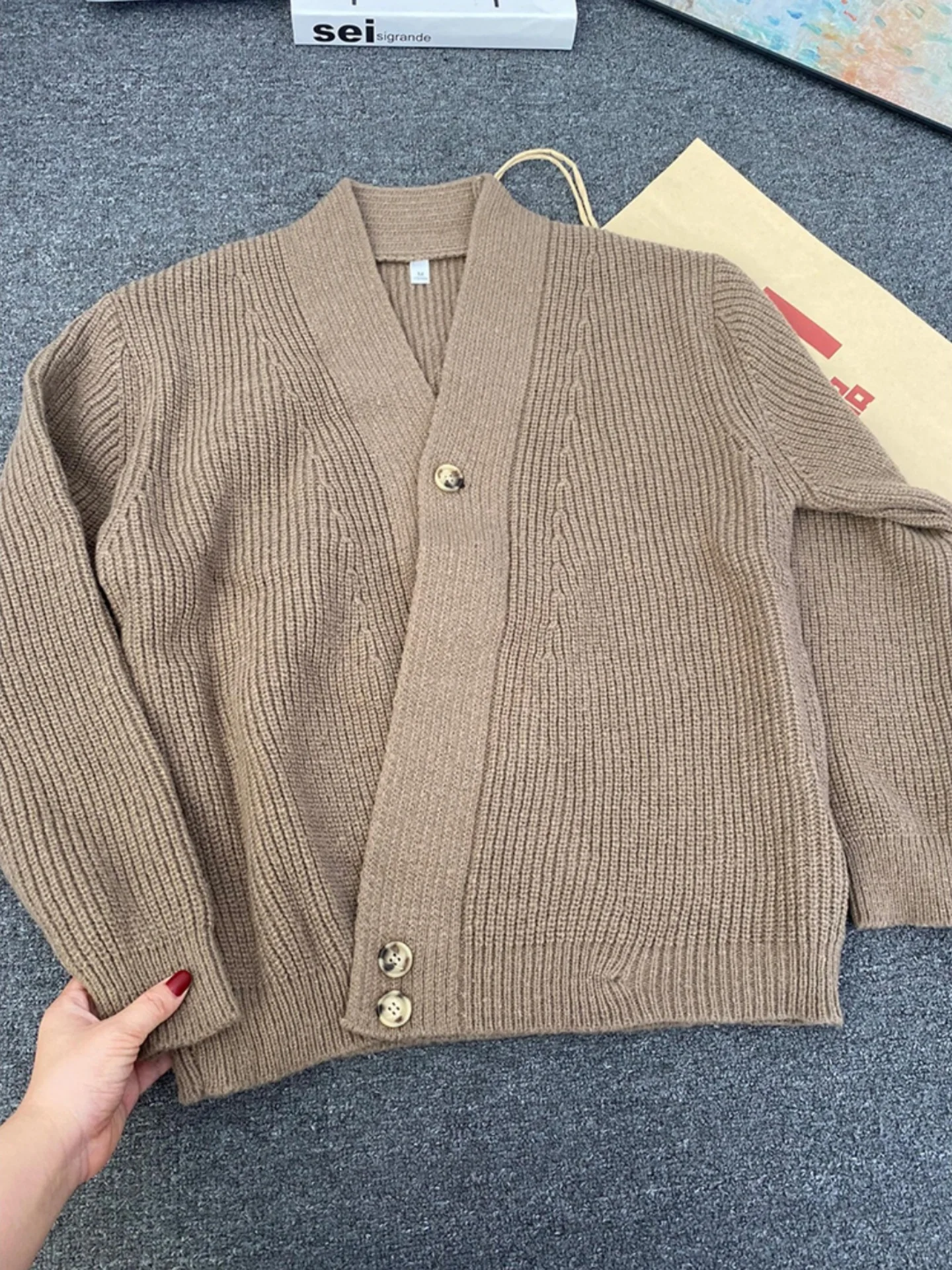 

Vintage Sle Khaki V-Ne Cardigan Sweater Loose Fit Men's Knitted Outerwear Comfortable Soft Polyester Blend Long Sve