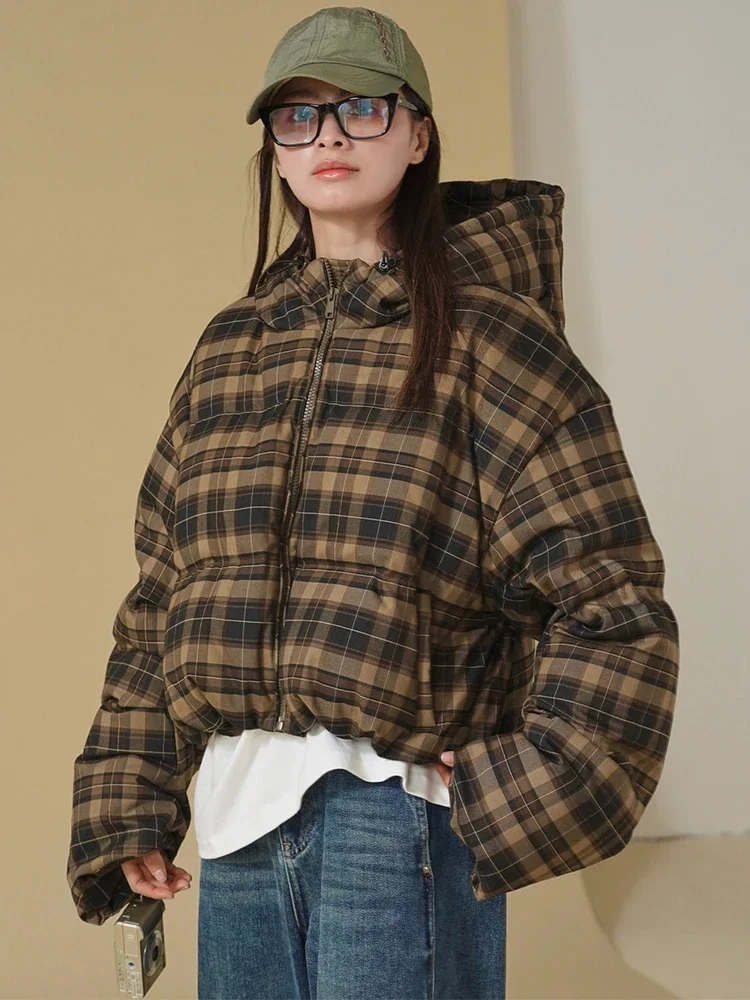 Streetwear Retro Plaid Hooded Women\'s Down Coats 2024 New Fluffy Warm White Duck Down Jacket Winter Short Puffer Jackets