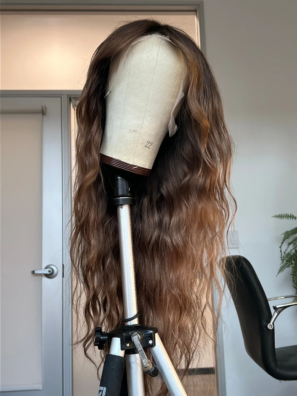 

Glueless Soft Ombre Brown Long 28'' Body Wave 5x5 Silk Base Jewish Human Hair Wig Baby Hair HD Lace European Hair Preplucked