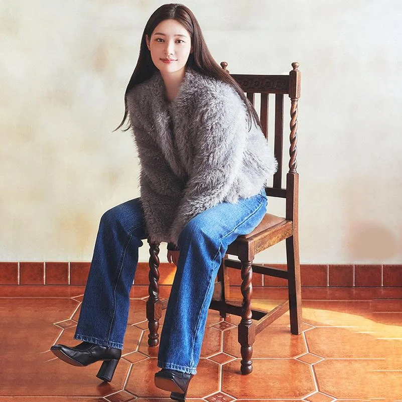 

Универсальная короткая плюшевая куртка с круглым вырезом для женщин, модная деловая повседневная модель с длинными рукавами, цветное пальто