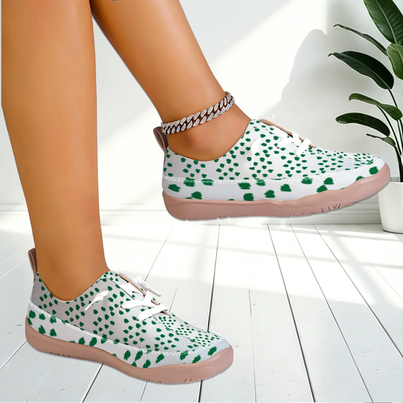 Casual Sports Shoes Wide Toe B - Outdoor Sports Shoes ulasan dan harga