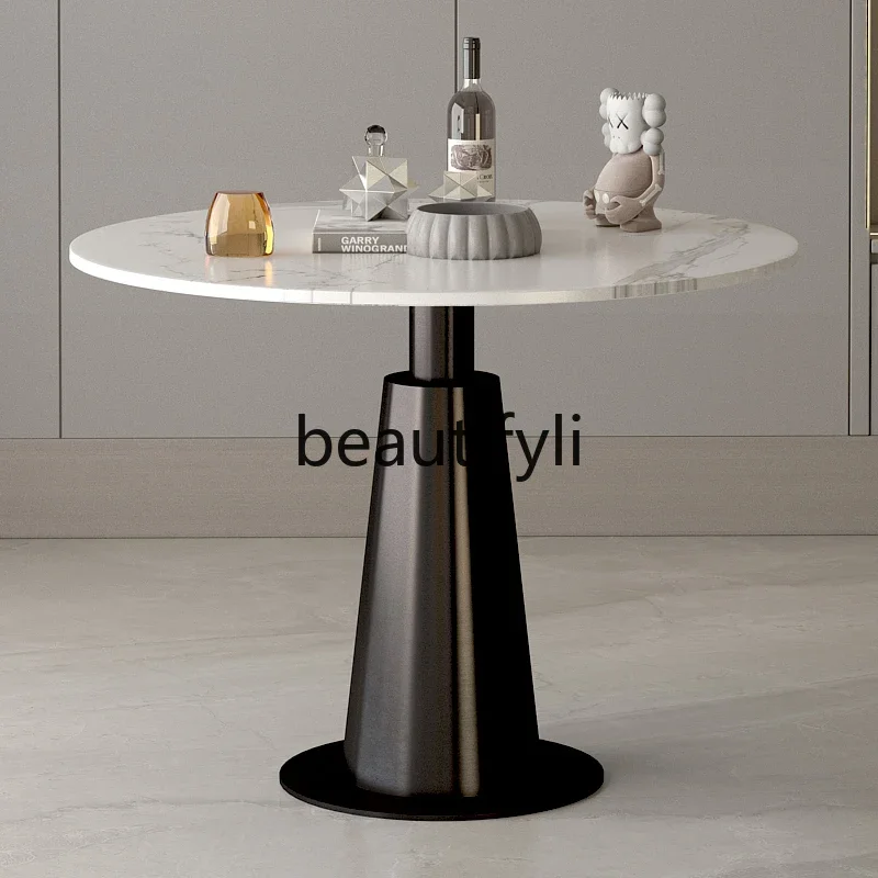 

ss CSimple and casual reception, negotiating table, small apartment, lounge area, balcony, small round table
