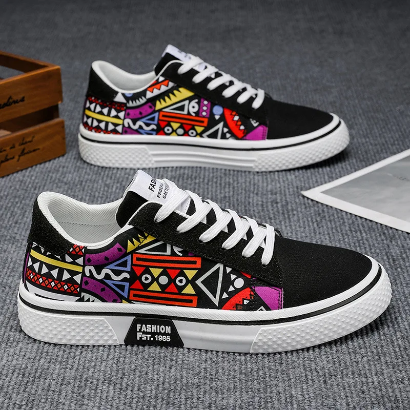 

Men's Canvas Shoes Sporty Trendy Board Casual Breathable Summer 2025 Fashionable Footwear