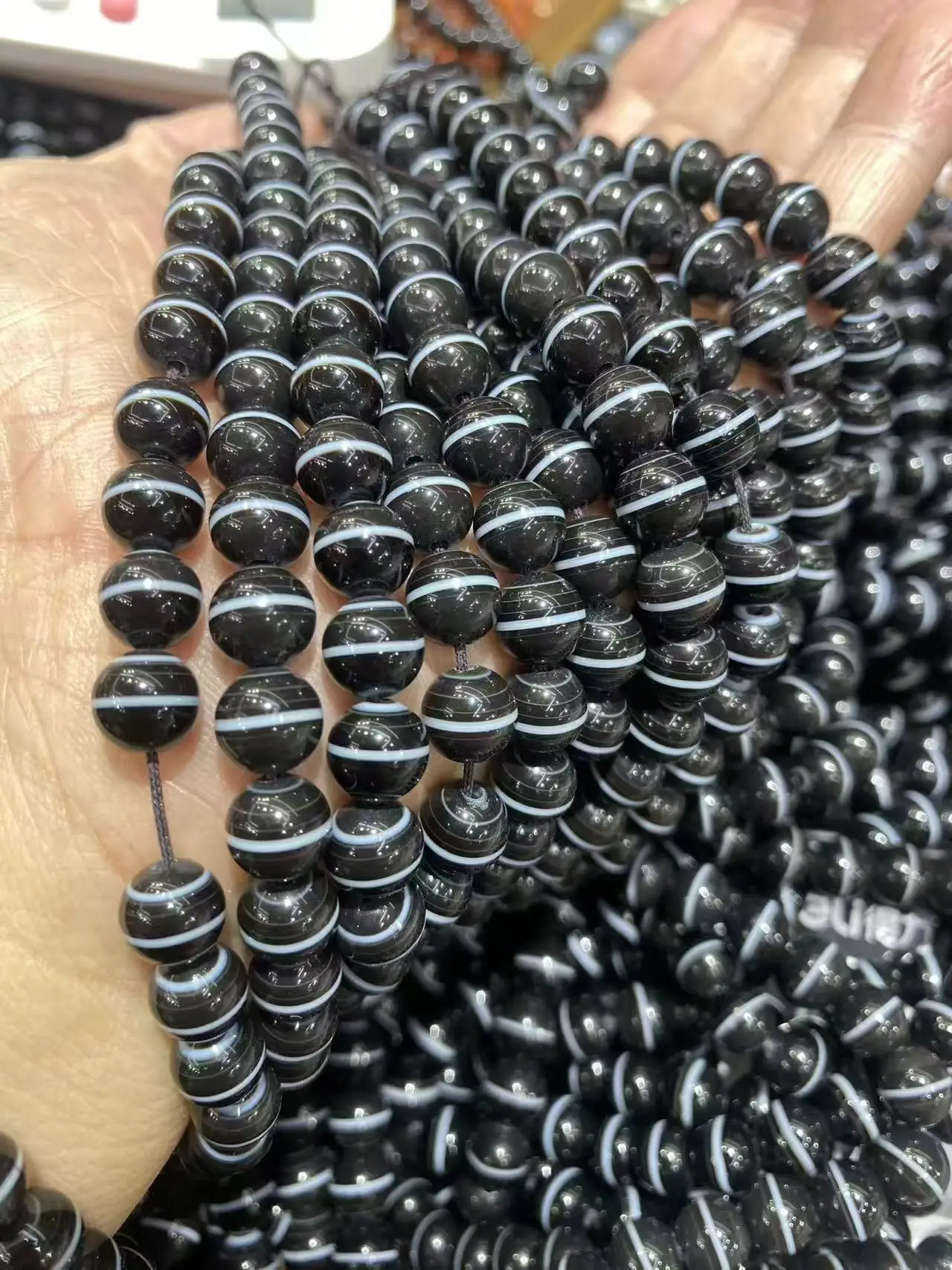 1pcs/lot Black white natural single-line agate Dzi bead round bead string can be separated into individual beads DIY bracelets
