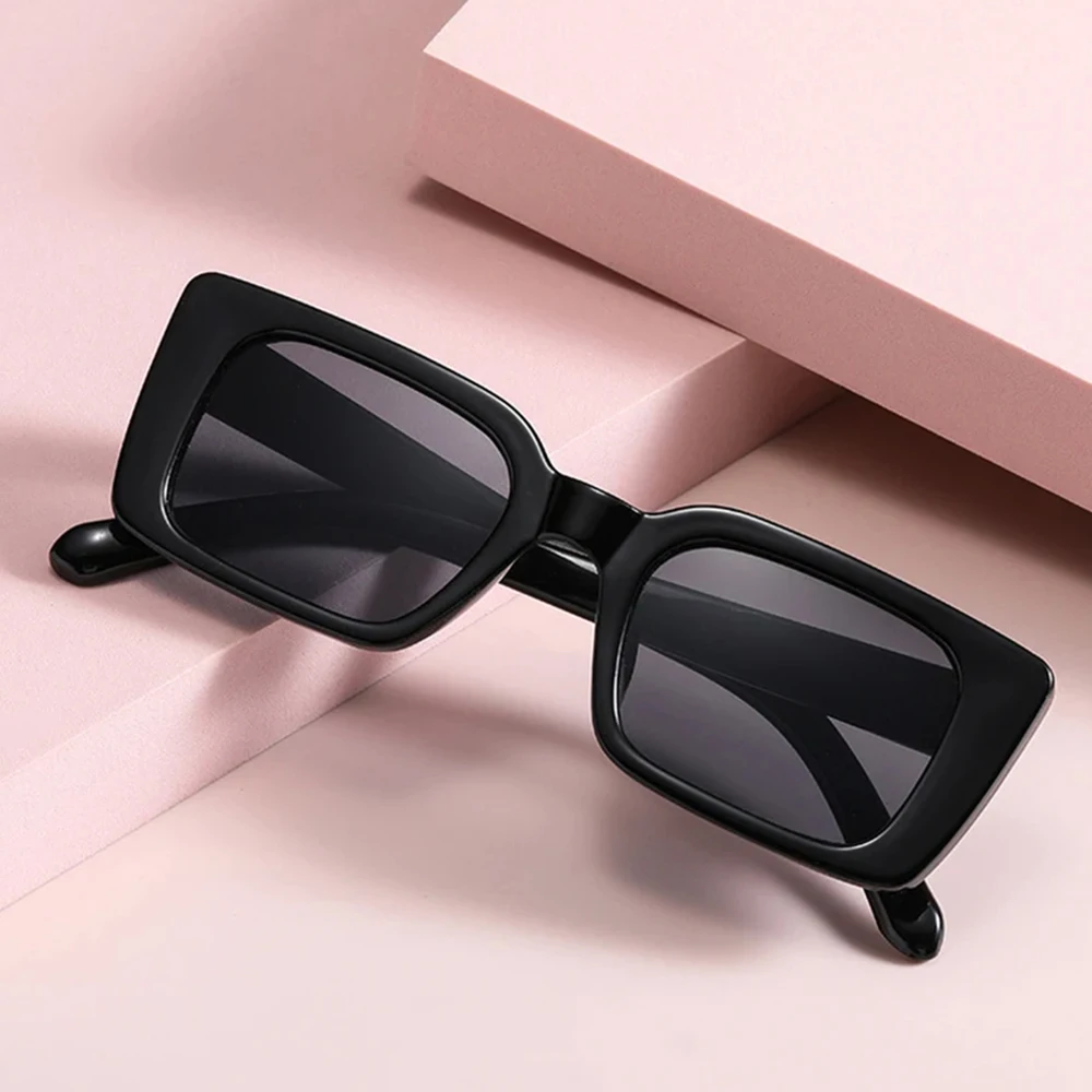 LNFCXI Ins Popular Fashion Small Rectangle Amber Tea Sunglasses Women Retro UV400 Shades Men Trending Square Sun Glasses