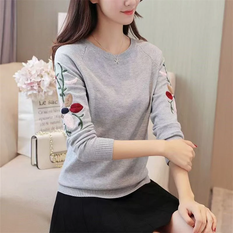 Autumn Winter Flower Embroidered Knitted Sweater Women Casual Loose Long Sleeve Top Party Basic Sweater Black White