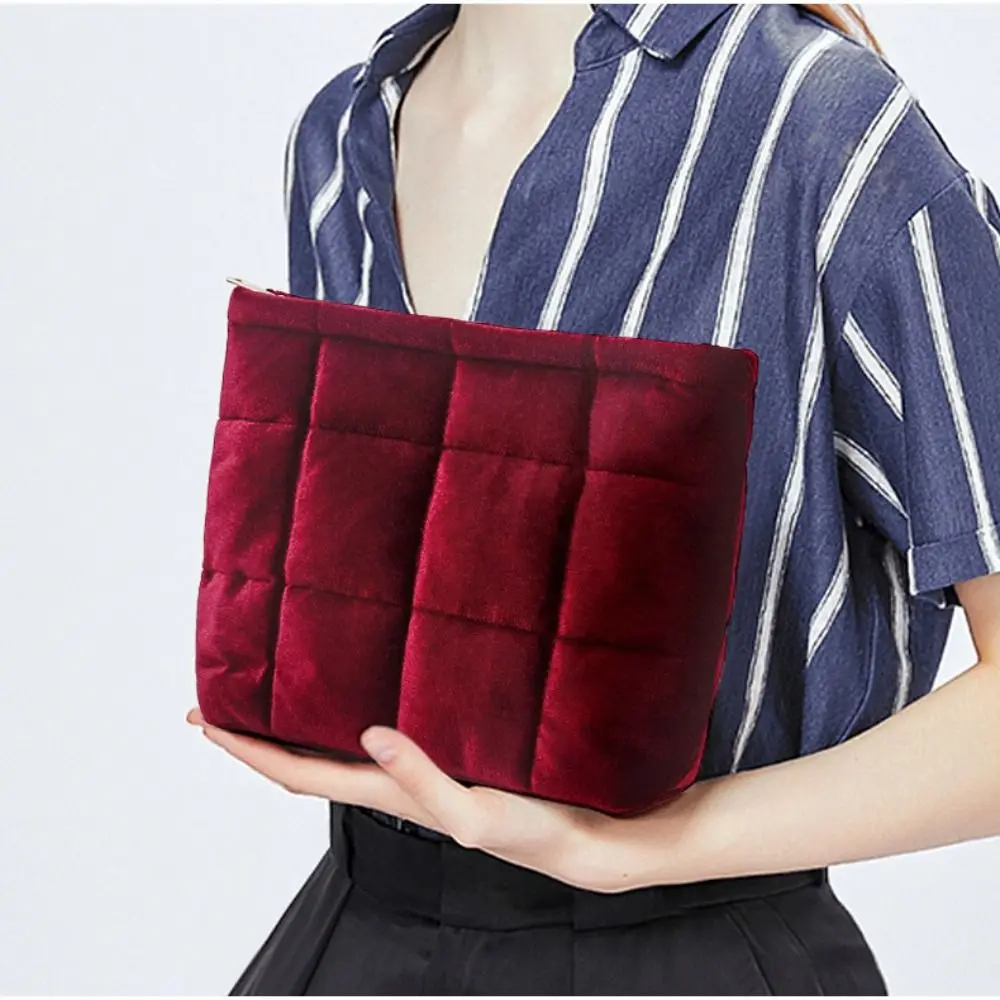 Fashion Velvet Cosmetic Bag Large Capacity Zipper Quilted Storage Bag Lightweight Solid Color Travel Toiletry Bag