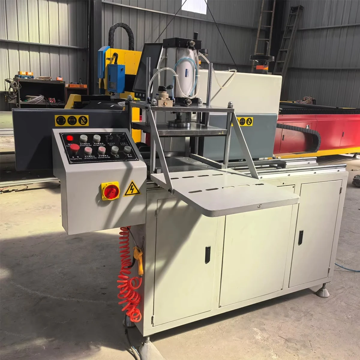 Digital Readout End Milling Machine Large Tool Diameter High Cutting Speed Good Surface Quality Heavy Duty Capacity High