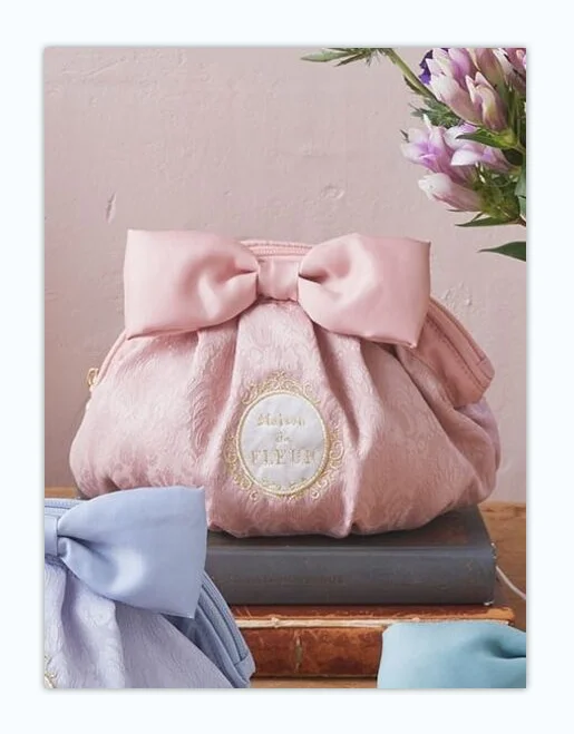 Japanese-Style Jacquard Embroidered Cute Bow Shell Bag Sweet Cute Cosmetic Bag Women Girls Cute Mini Storage Bags