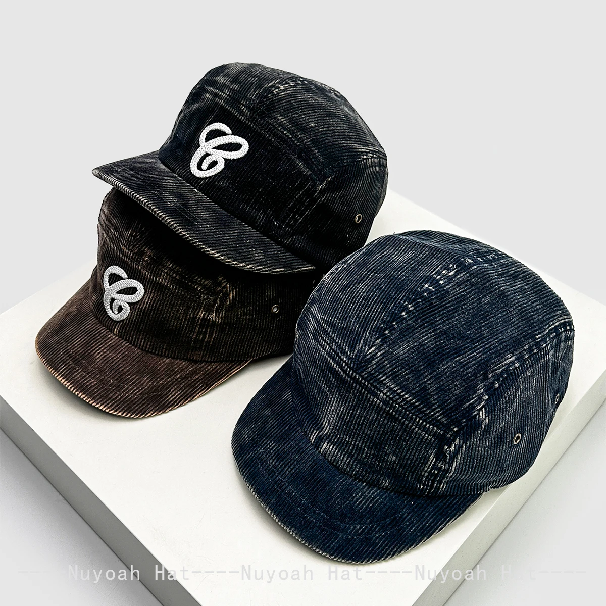 

New Men Women Retro Patch Symbol Solid Baseball Hats Sunshade Street Versatile Short Eave Peaked Caps Niche Fashion ins Personal