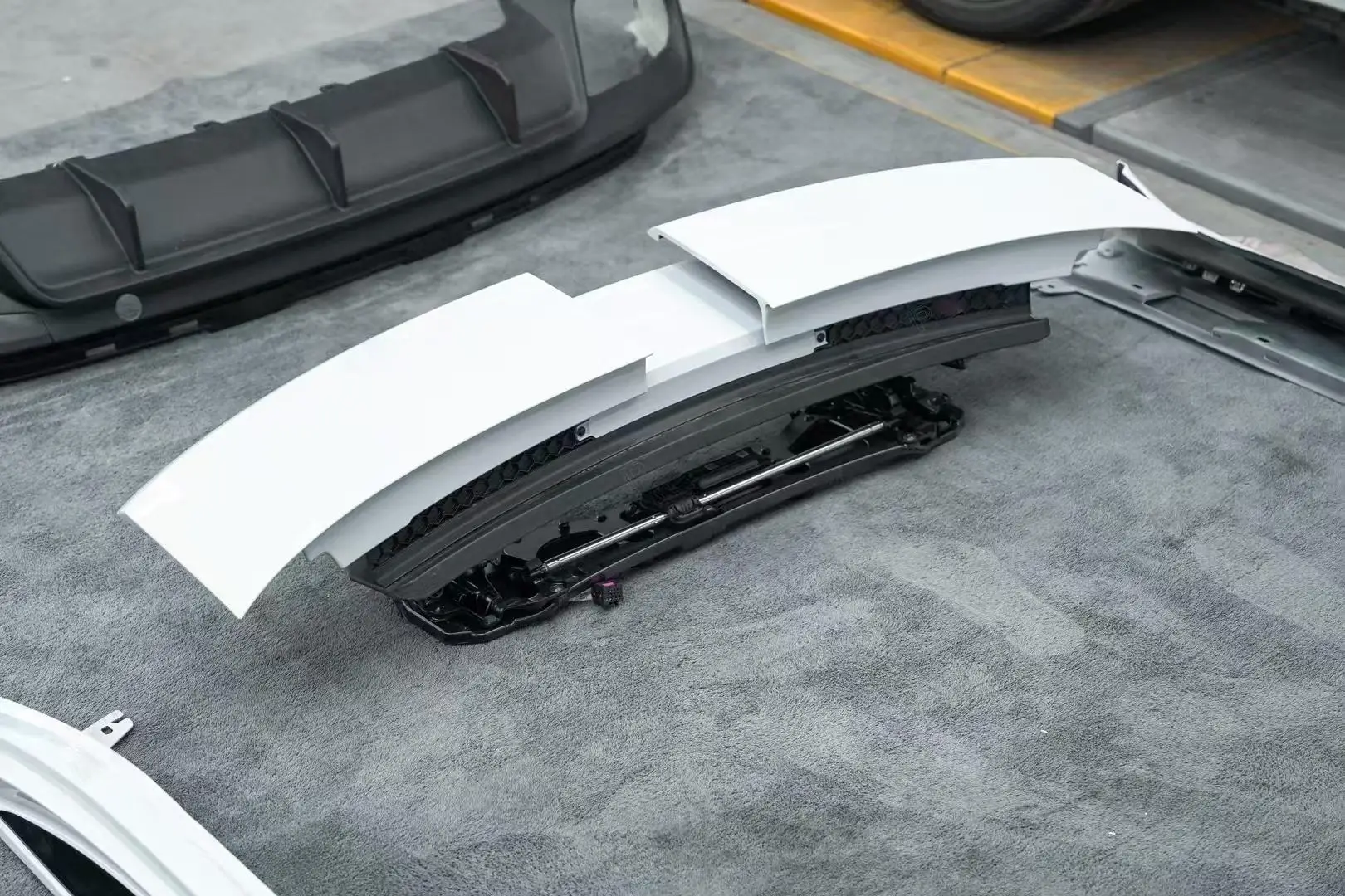 Three Stage Rear Wing Spoiler Exterior Accessories for Por-sche Panamera 976 2024 2025 2026 Upgrade Tail Wing Trunk Boot Lip