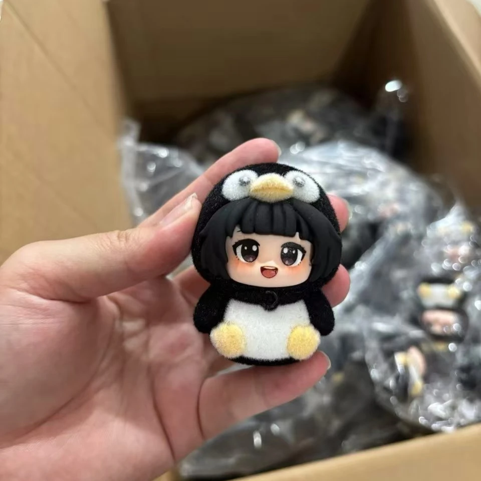 Neue beliebte Cartoon-Tischdekoration, niedliche Pinguin-Gugugaga-Puppe, Anime-Puppe