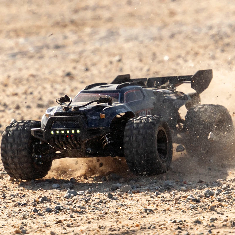 New High Speed RC Car 1:18 2.4G 4WD Off Road Monster Truck Remote Control Cars Adults Kid RC Cars Toys Gift SCY 18101 C8810