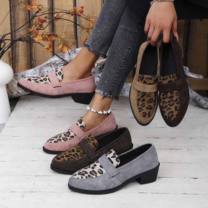 

Large Size 43 Leopard Print Loafers for Women's Spring and Autumn New Style, One Foot Casual Suede Bean Single Shoes for Women