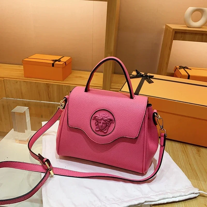 2025 럭셔리 고급 가죽 메신저 백 크로스바디 백 여성용 빈티지 스타일 대용량 솔리드 컬러