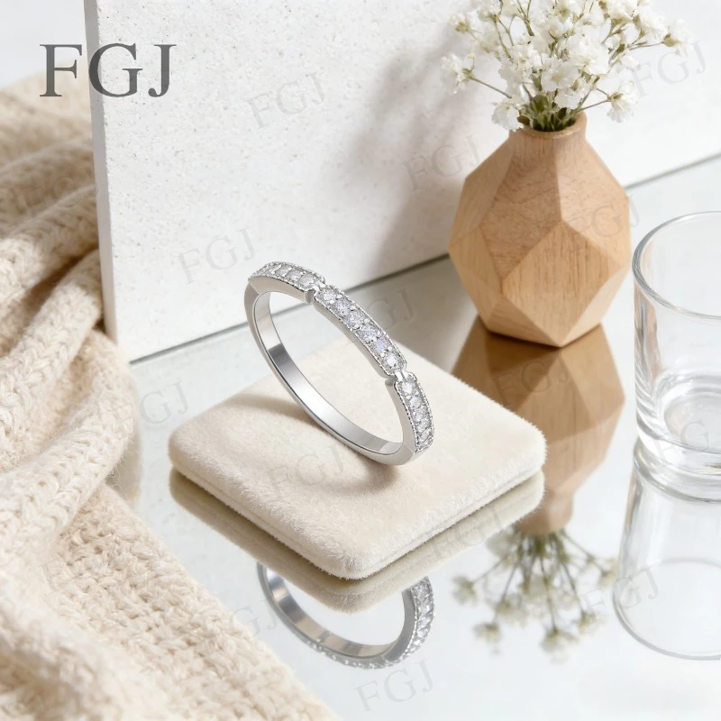 GRA Certified Moissanite Ring 925 Silver Sparkling Wedding & Banquet Jewelry Shiny Centerpiece Perfect for Special Occasions