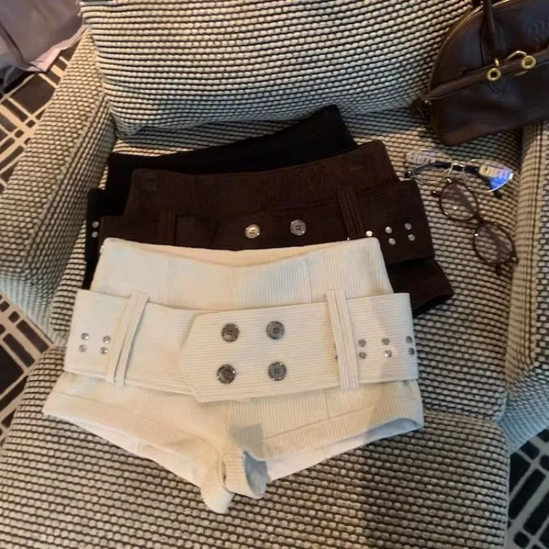 

American Spice Girl Rivet Corduroy Shorts Women's New Sexy High Waist Skinny Hips High Waist Hot Pants