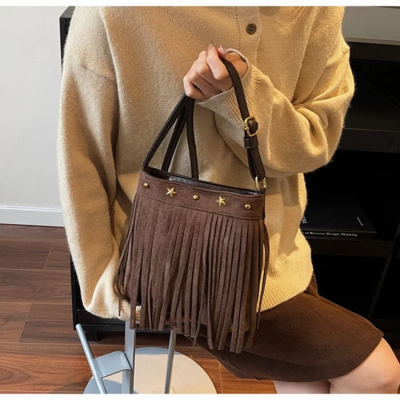 

Women's Handbag Made Of Linen Leather Featuring Elegant Dublin Lasting Spacious Soft Refined Look​