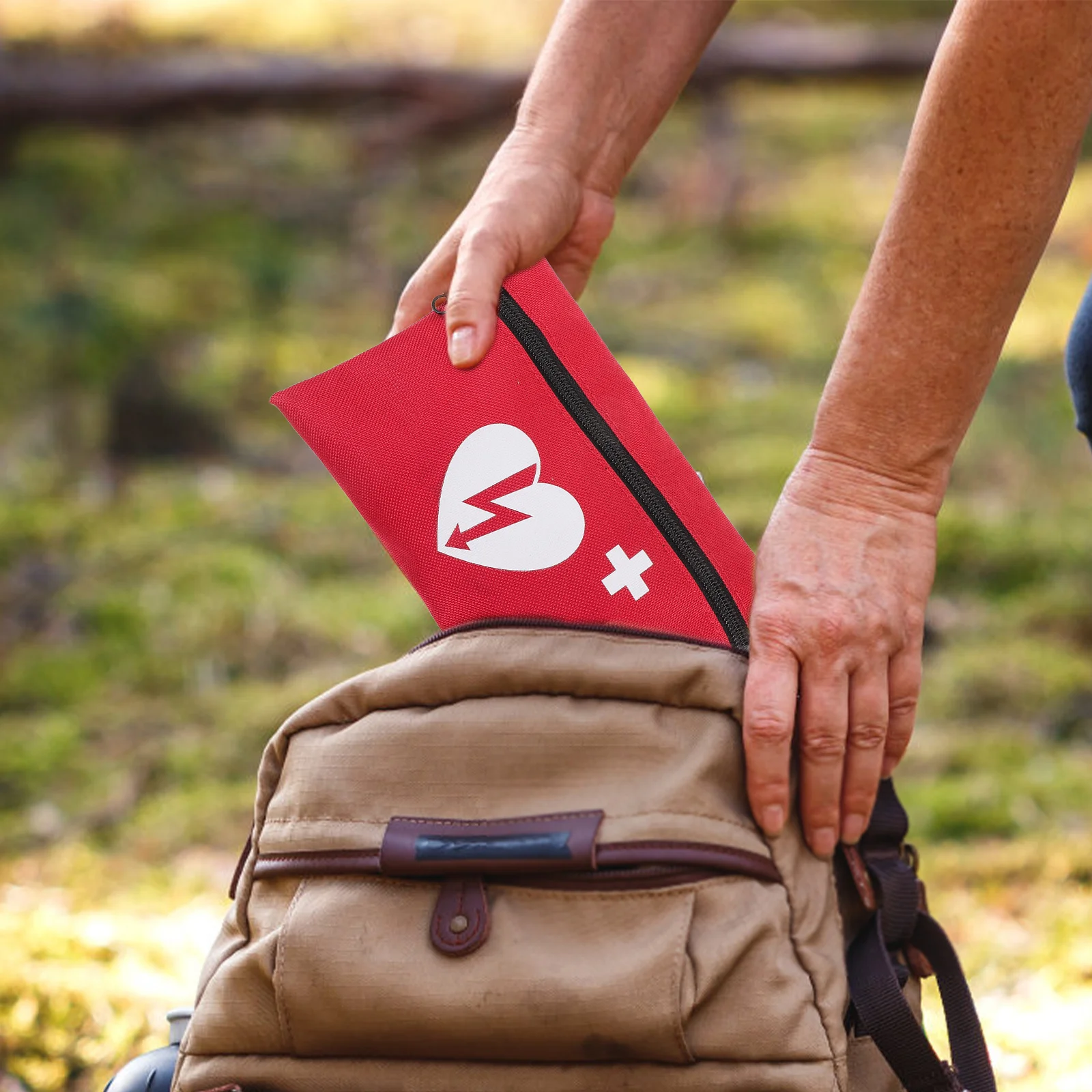 

First Aid Bag Medicine Storage Pouch Large Portable Case for Car Yacht Boat Bike Motorcycle Travel Aid Bag