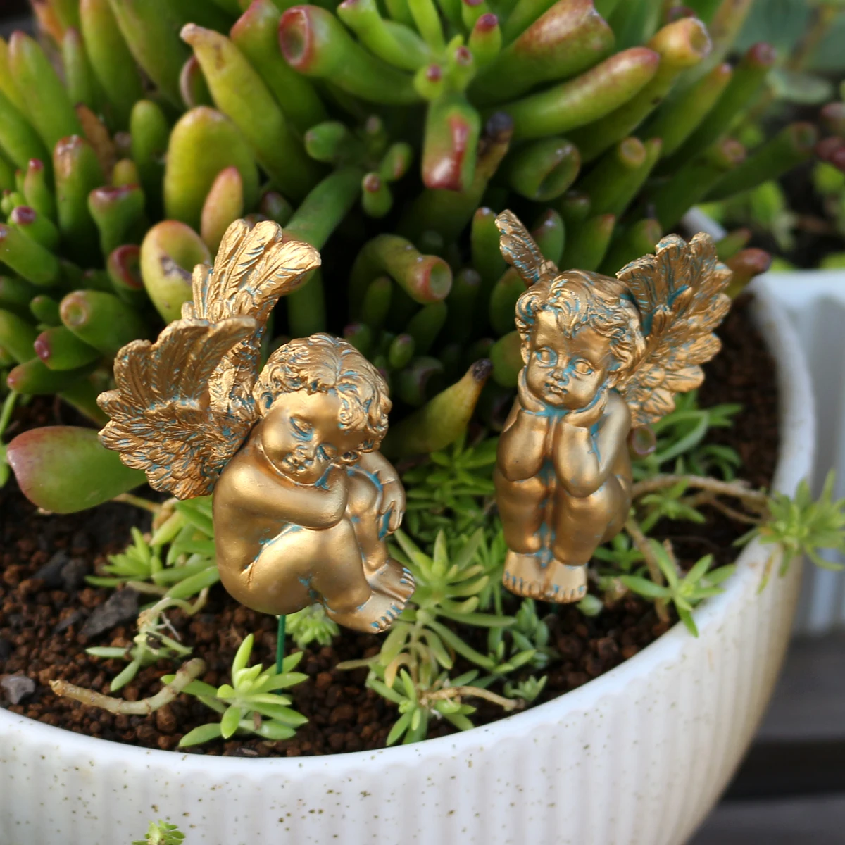 Resin Golden Angel Set Two Plug ins, Outdoor Courtyard Lawn Bonsai Decoration, Valentine's Day Gift, Easter Gift