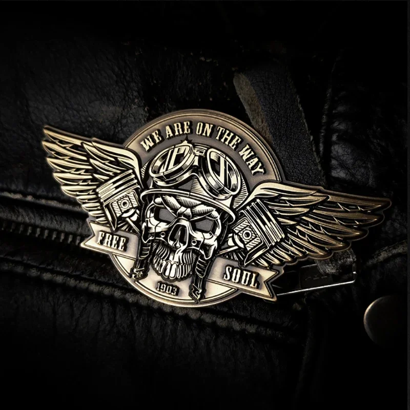 Retro Motorcycle Cartoon Metal Brooch Creativity Fashion Enamel Skull Pins For Friend Fans Boutique Medal Gift Badges Collecting