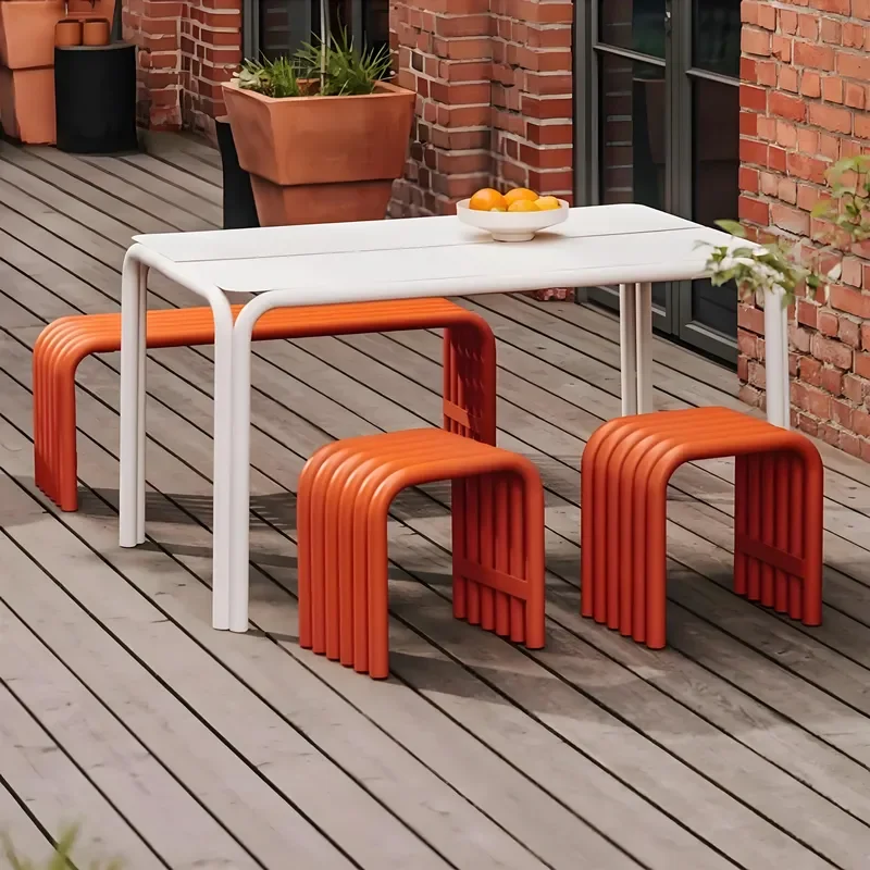 Nordic Minimalist Curved Iron Dining Table Bench Outdoor Attic Terrace Public Leisure Furniture Set