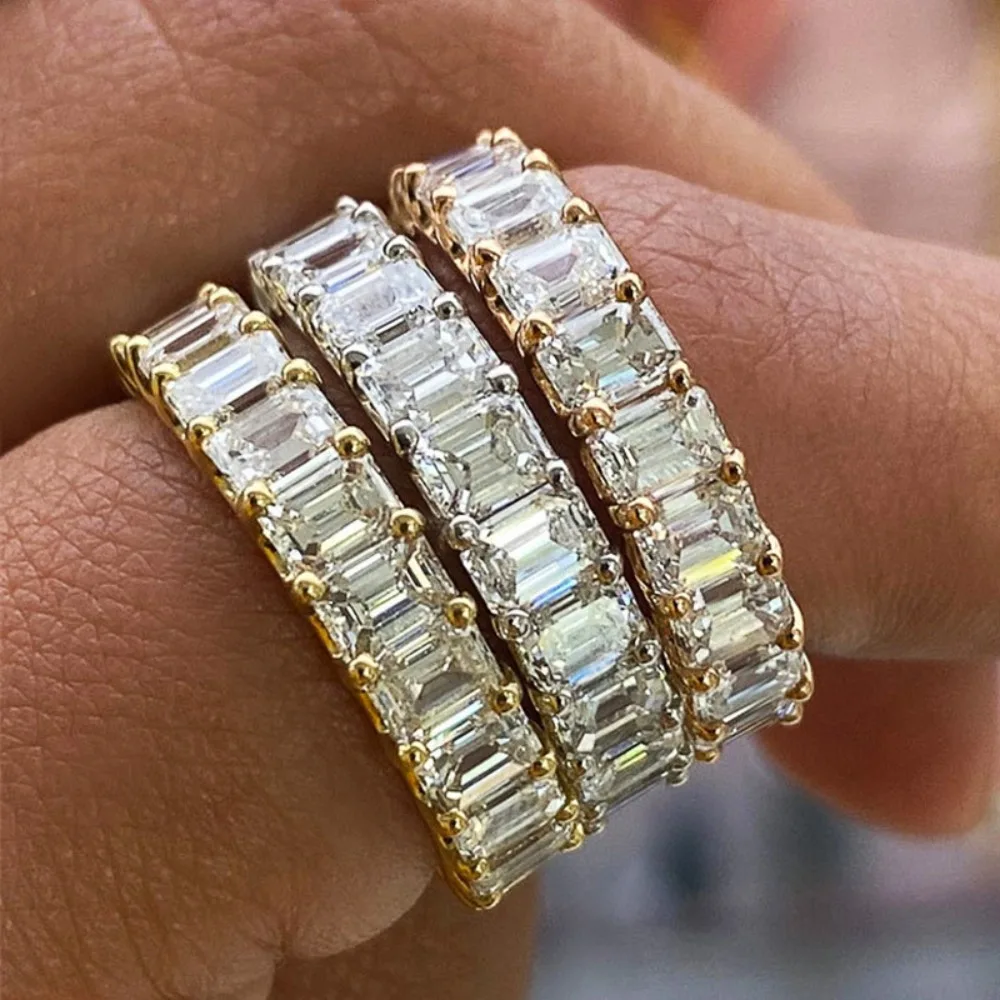 Luxury Gold Color Stainless Steel Crystal Couple Rings for Women Men Exquisite Shiny Wedding Bride Finger Jewelry Gift No Fade