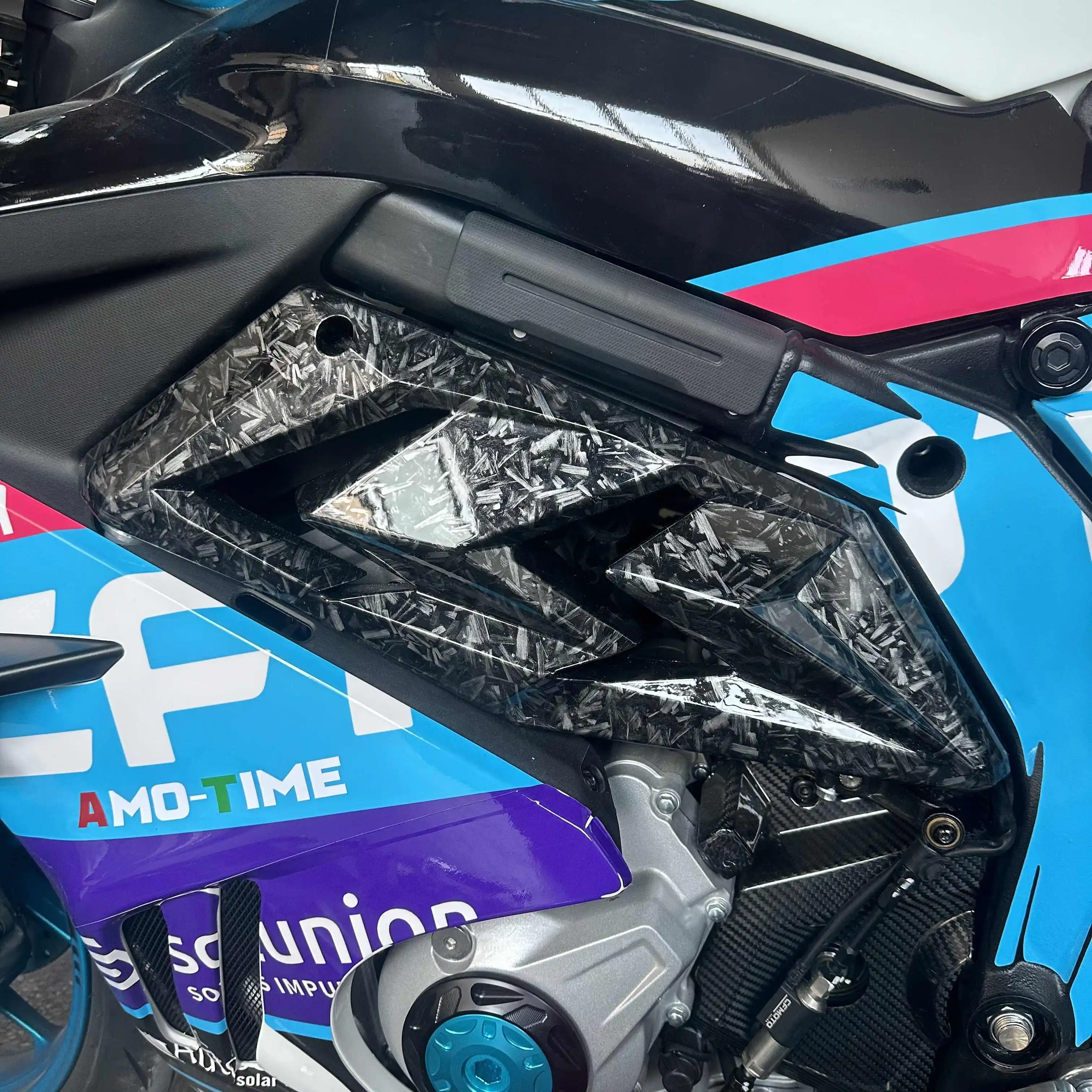 For 675SR 675SR-R 675SRR Motorcycle Shark Shell Shroud Surrounds Side Fairing Panel Frame Guard Protector Cover