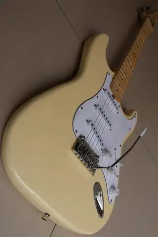 Brand New  Yngwie Malmsteen Model Electric Guitar 21F With Scalloped Maple Fretboard 24Frets JUmbo Frets In Cream