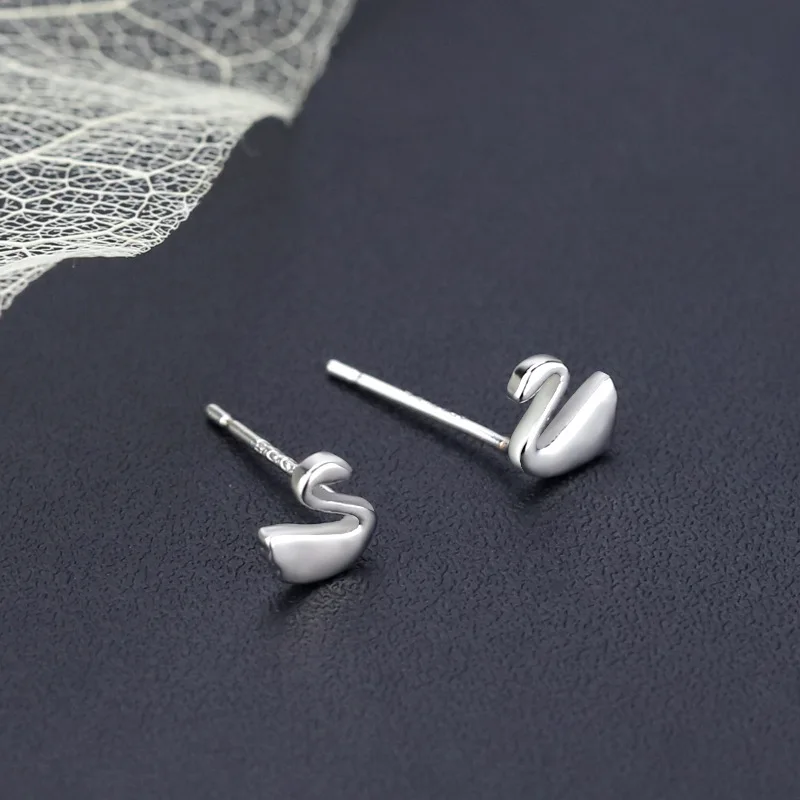 New 925 Sterling Silver Metal Polished Little Swan Stud Earrings for Women Girl Korean Cartoon Animals Jewelry Accessories Gift