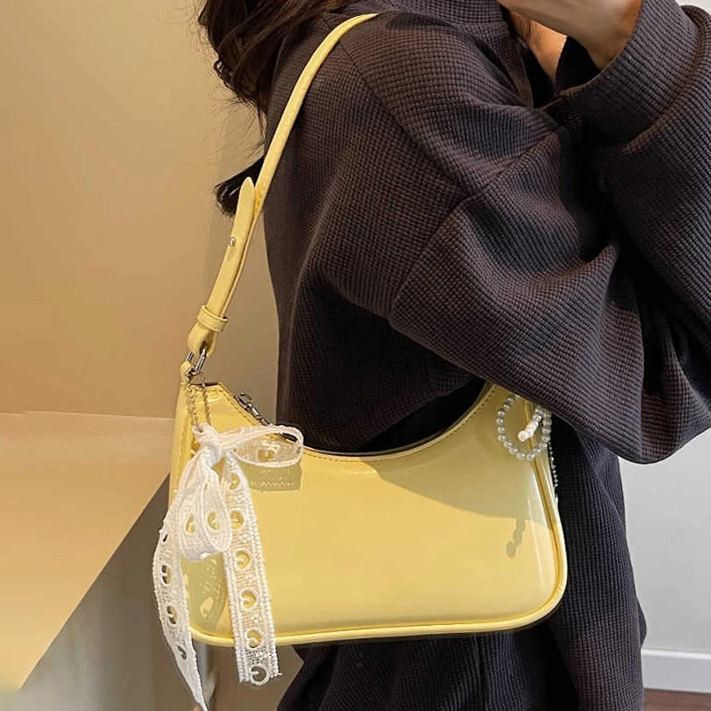 Borsa quadrata a spalla sotto le ascelle di lusso leggera da donna Borse a tracolla alla moda versatili estive 2025 Borse per pendolarismo quotidiano