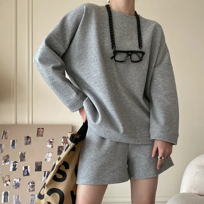 Fashion Causal Sweatshirts Suit Loose Long-sleeved Pullover Tops with High Waited Shorts 2 Piece Set All-match Clothes for Women