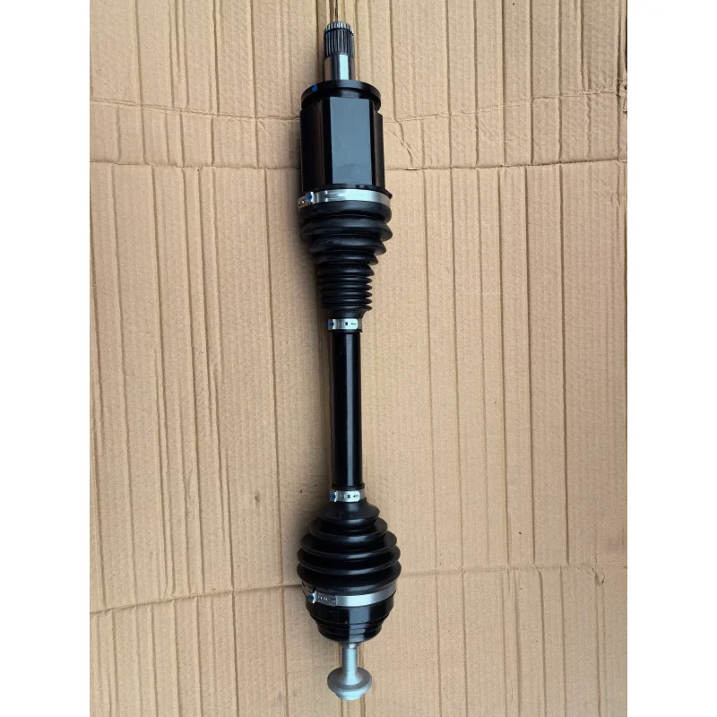 

31608092513 Приводной вал передней левой оси ШРУС в сборе для M8 F92 2020-25 M5 F90