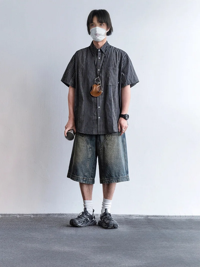 Рисунок 3 - Сверхмощные потертые джинсовые шорты