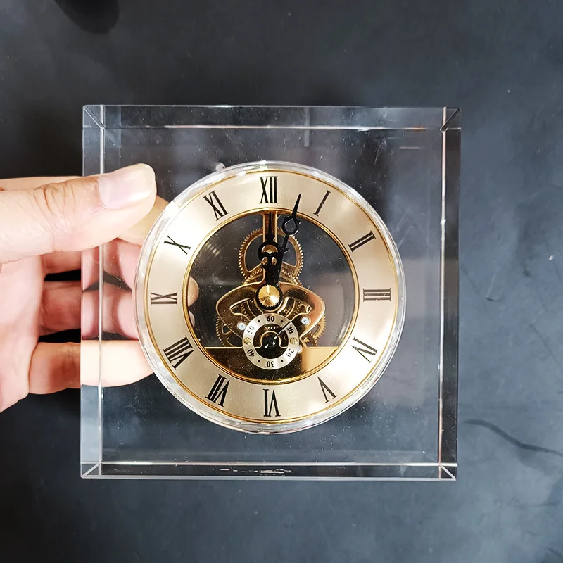 Crystal Silent Table Clock Luxury Nordic Aesthetic Desktop Clocks Desk Bedroom Gaming Room Decoration Furniture Accessories