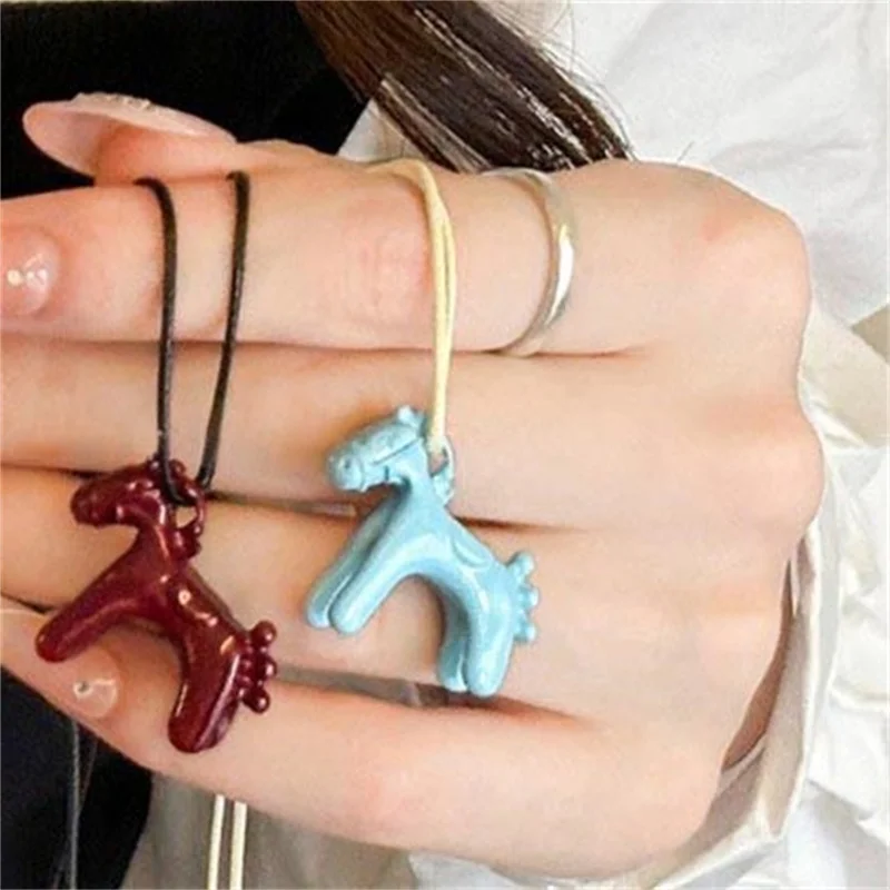 Colorful Horse Pendant Long Necklace for Women's Adjustable Sweater Chain Jewelry Fashion Accessory