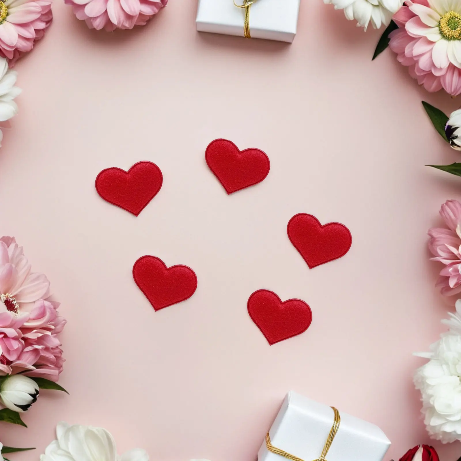 

30 шт. фетровых сердечек для волос, красные маленькие фетровые сердечки для декора, аксессуары для шитья и рукоделия, иглы, нитки, клей, многофункциональные