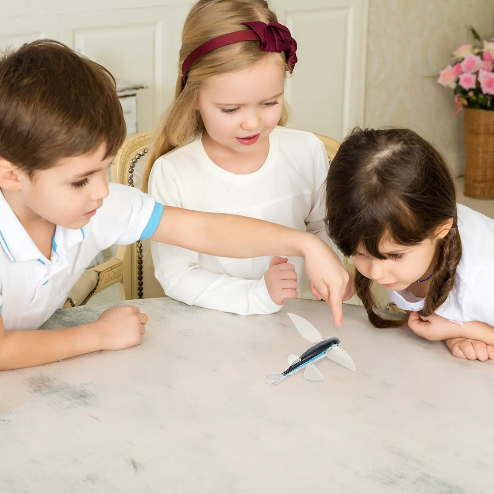 

Flying Fish Realistic Marine Animal Ocean Educational Play for Kids Boys Girls Outdoor School Plastic Fish Simulation