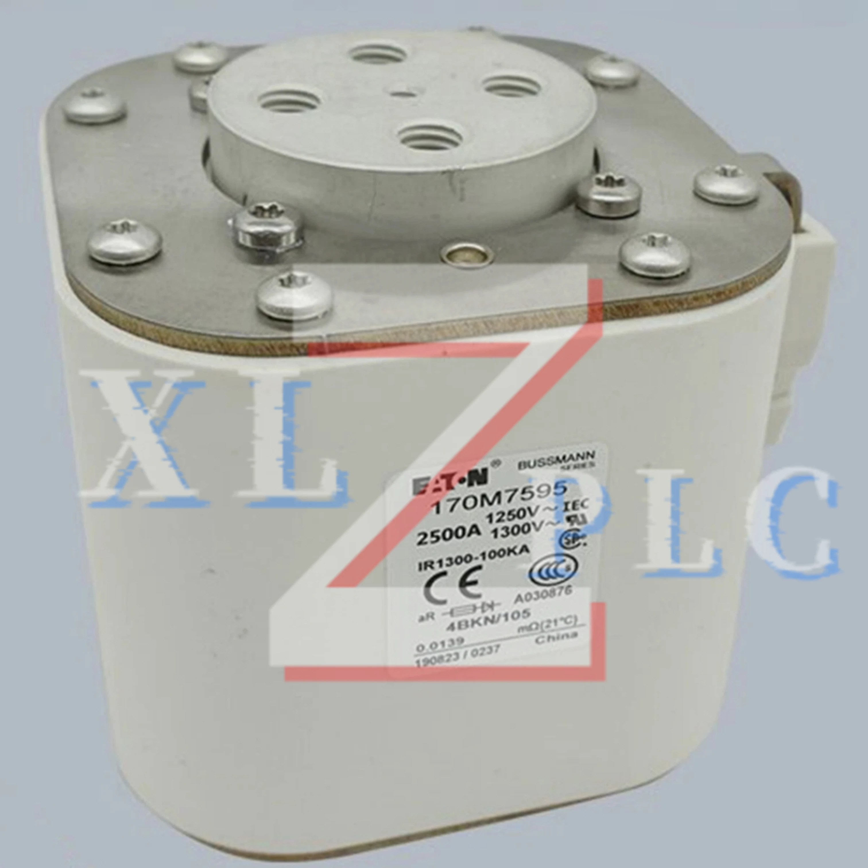 Fusible nuevo original 170M7309 1250A 690V/700V 170M7548 1500A 170M7592 170M7595 170M7597 170M7633 2000A 170M7636 1500A