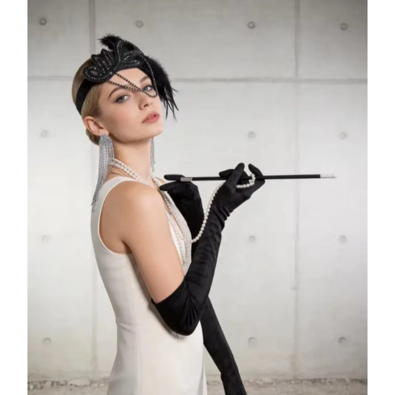PESENAR  1920s Flapper Costume Accessory Set with Feather Headpiece, Pearl Jewelry, Long Gloves and Cigarette Holder
