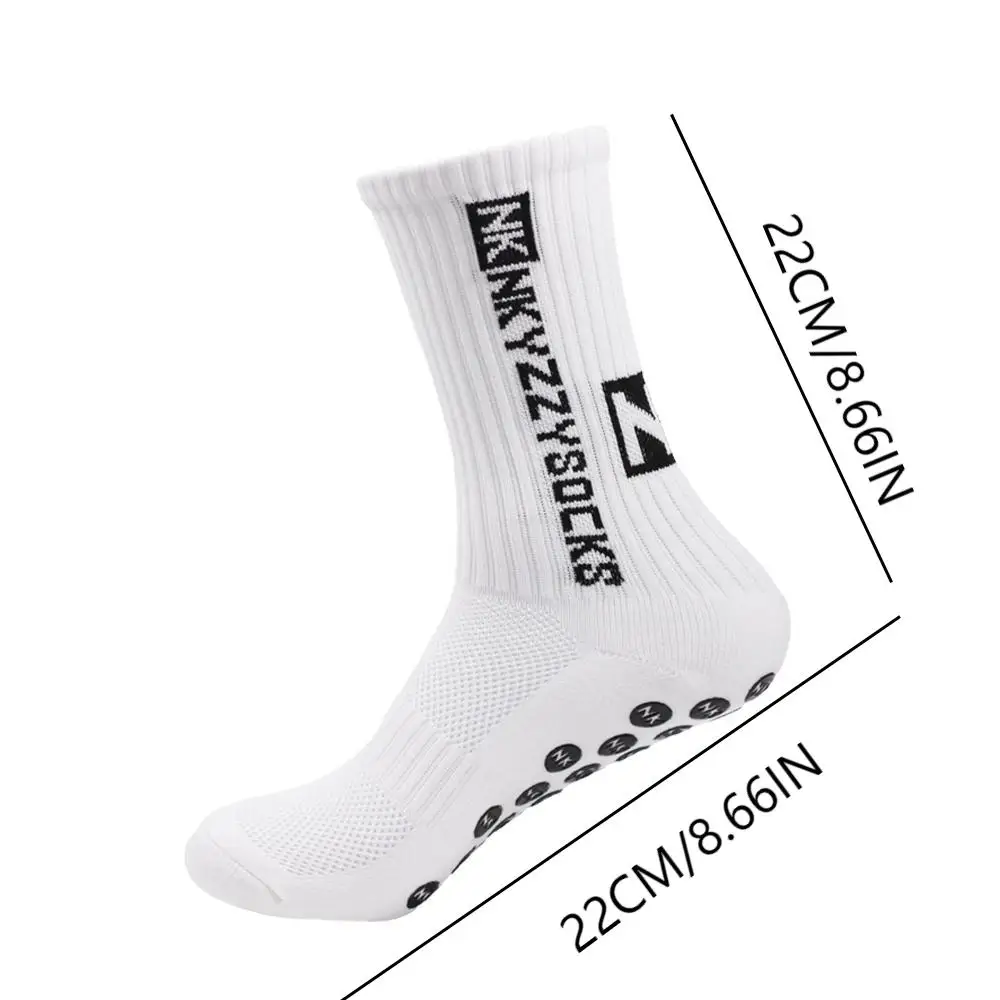 5/10 pair of black and white football socks breathable soft non-slip grip running socks tube socks