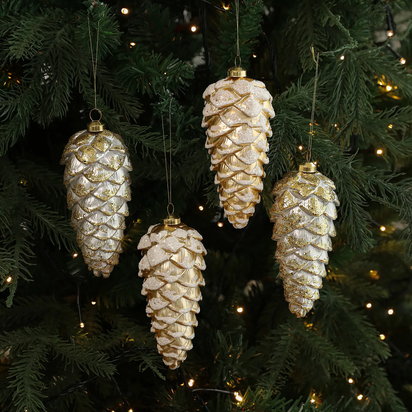 

Plastic High-end Retro Gold and Silver Pine Cones and Acorns Boxed Christmas Tree Pendants Decoration Scene Layout Ornaments