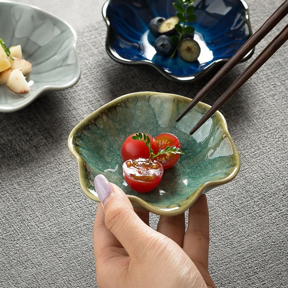 Ceramic Lotus Leaf Jewelry Tray & Key Decoration Ornament, Sauce Dish for Barbecue Dip, Sashimi & Sushi - Versatile Home Decor view 2