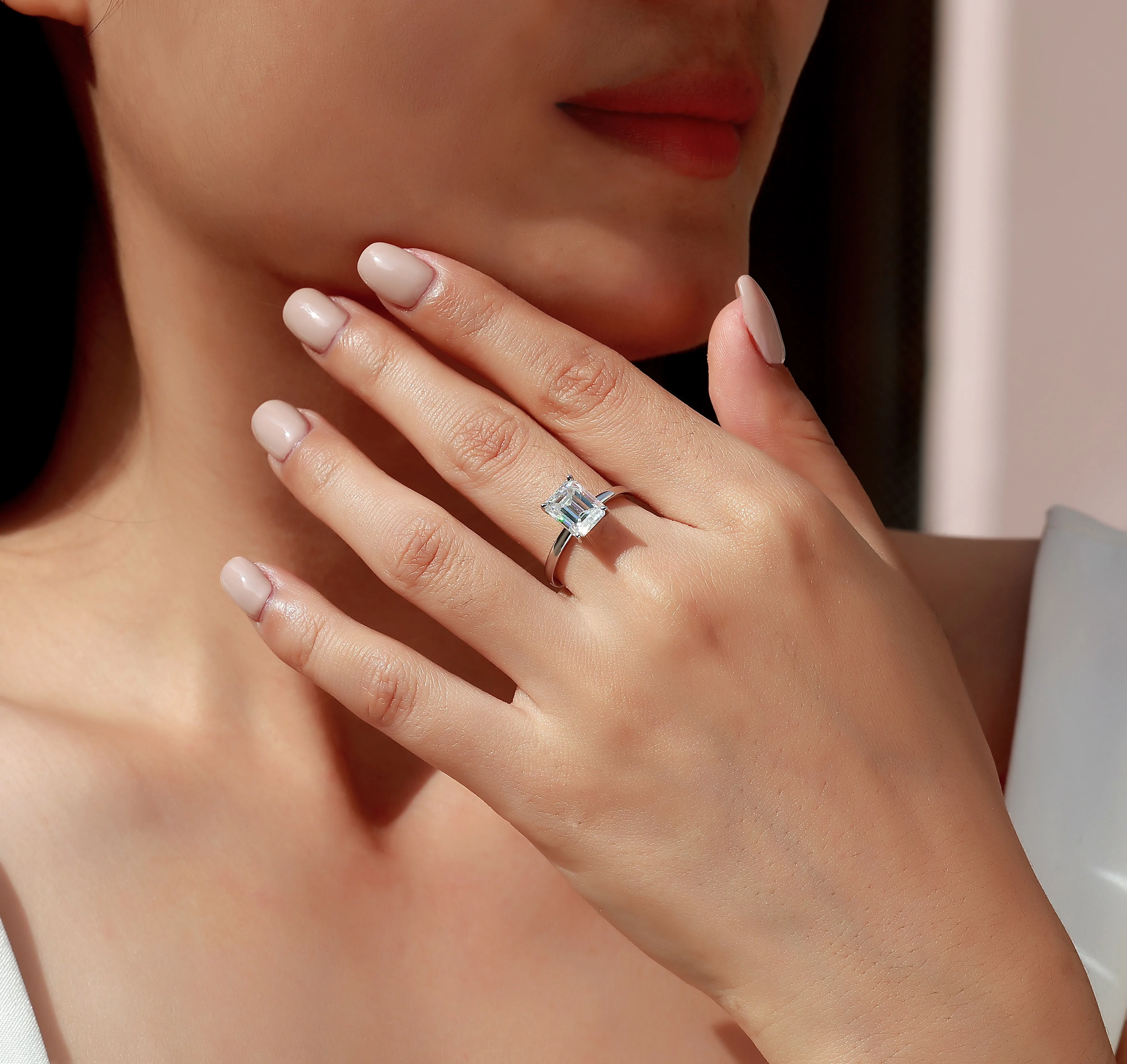 2-4 CT Timeless Emerald Cut Moissanite Solitaire Ring S925 Silver Fine Jewelry Romantic Engagement Gift for Her