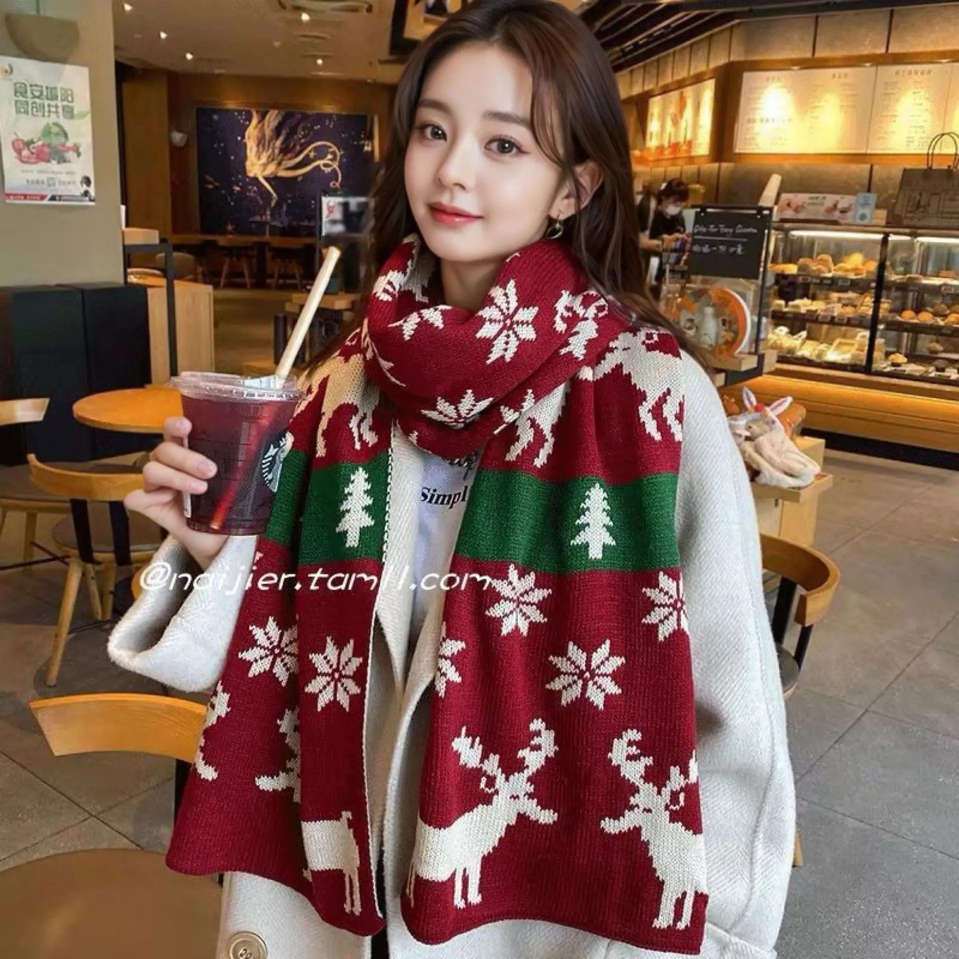 هدية عيد ميلاد وشاح أحمر أنثى الشتاء منقوشة تنوعا زوجين السنة الجديدة عيد الميلاد محبوك الصوف الراقية وشاح