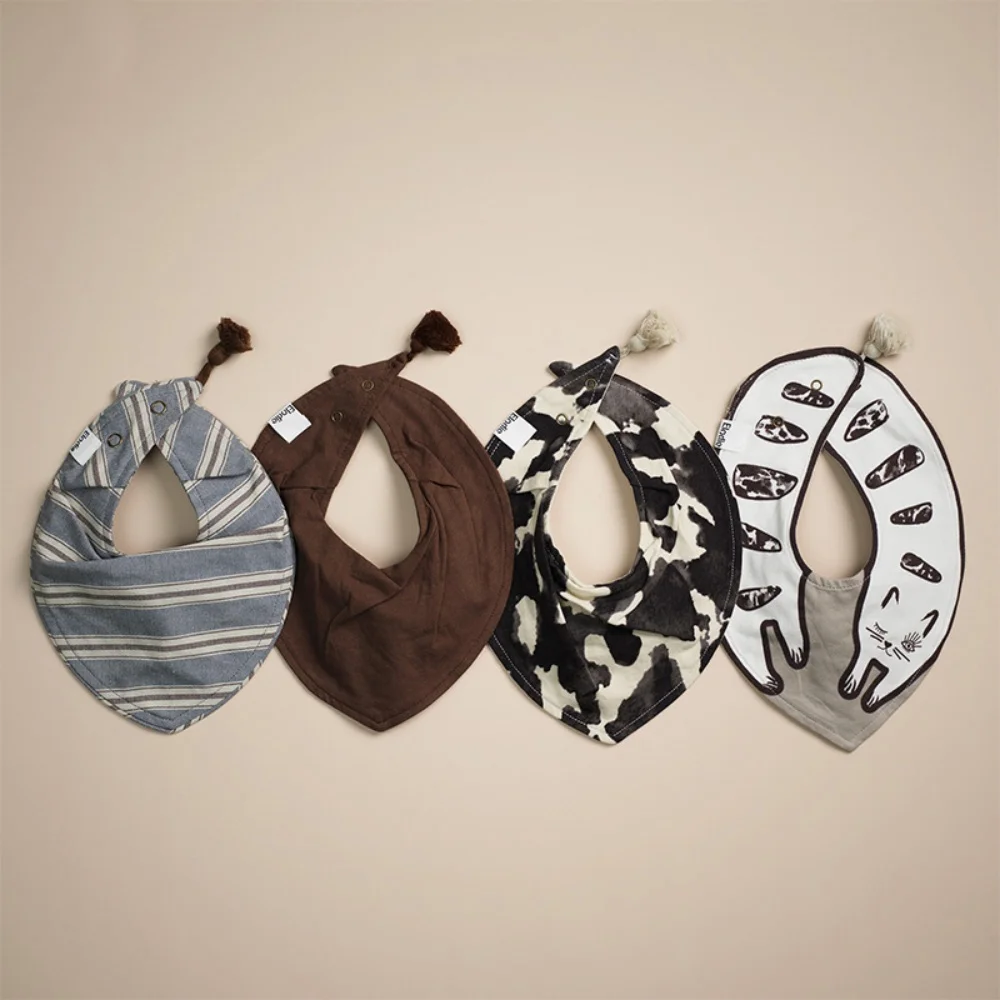 

Baby Bibs Triangle Scarf Waterproof Anti-Dirt Design High Aesthetic Value Personalized INS Baby Saliva Towel Mouth Cover